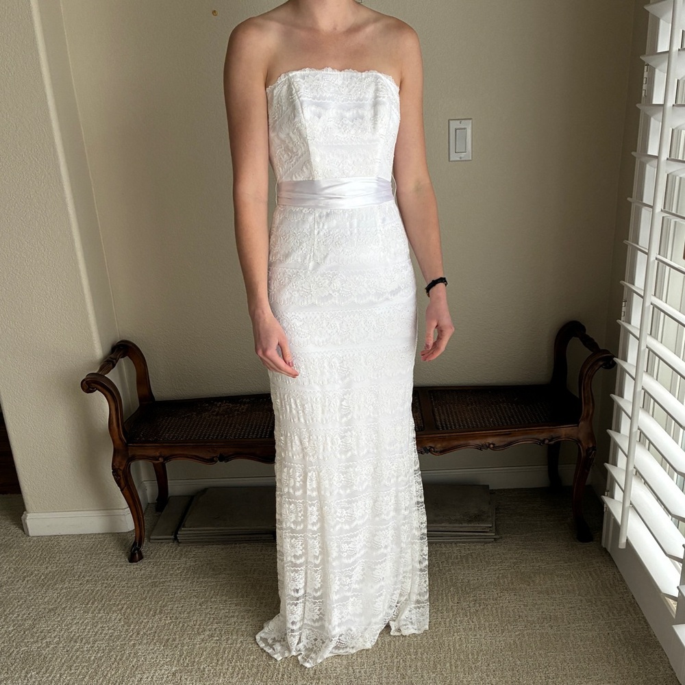 David’s Bridal Strapless Galina White Lace Dress - Picture 4 of 13